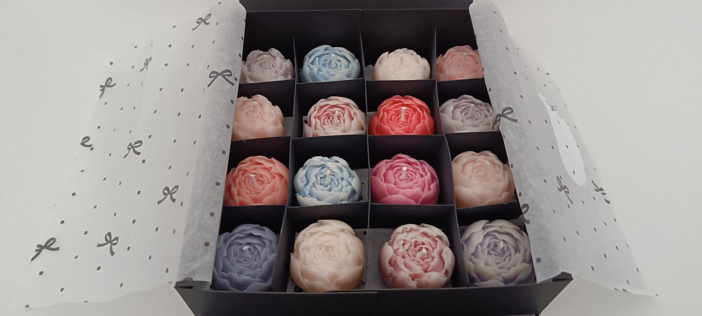 16 candles gift box for home your decor ideas, beautiful peonies, soft colours for a relaxed and calm spaces, soy wax