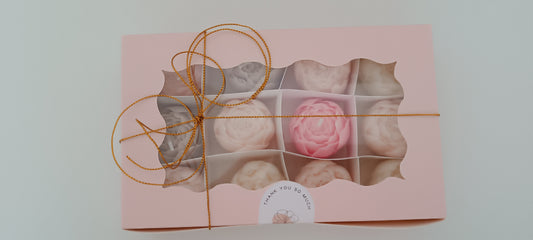 100% vegan candles gift box for home your decor ideas, beautiful peonies, soft colours to relax and calm spaces