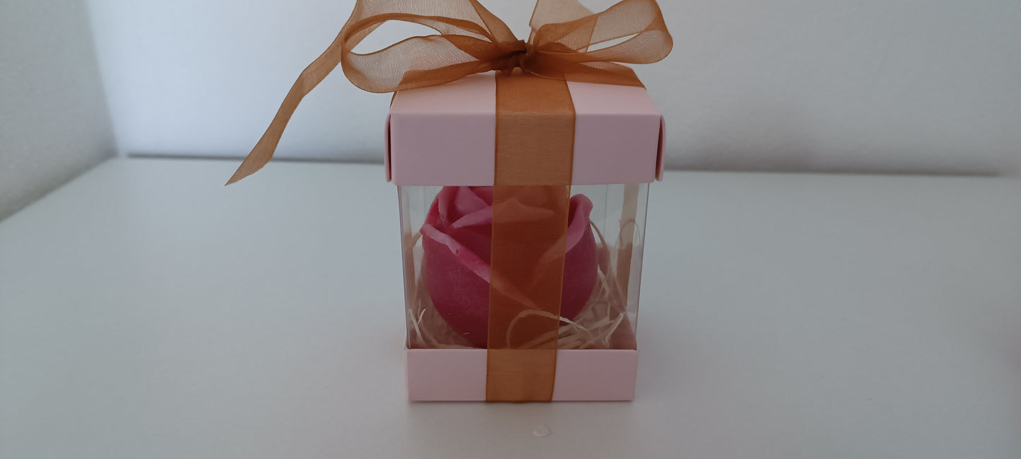 Linda vela em forma de rosa com 2 tons de rosa - beautiful candle rose with two shades of colour